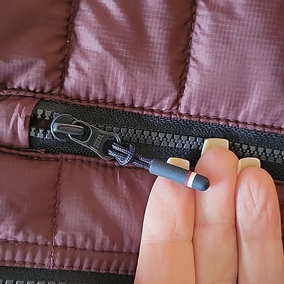 TOMMY HILFIGER PRIMALOFT VEST - Picture 3 of 10